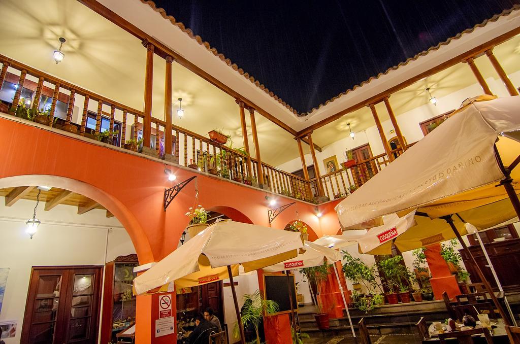 Viavia Cafe Ayacucho Hotel Buitenkant foto