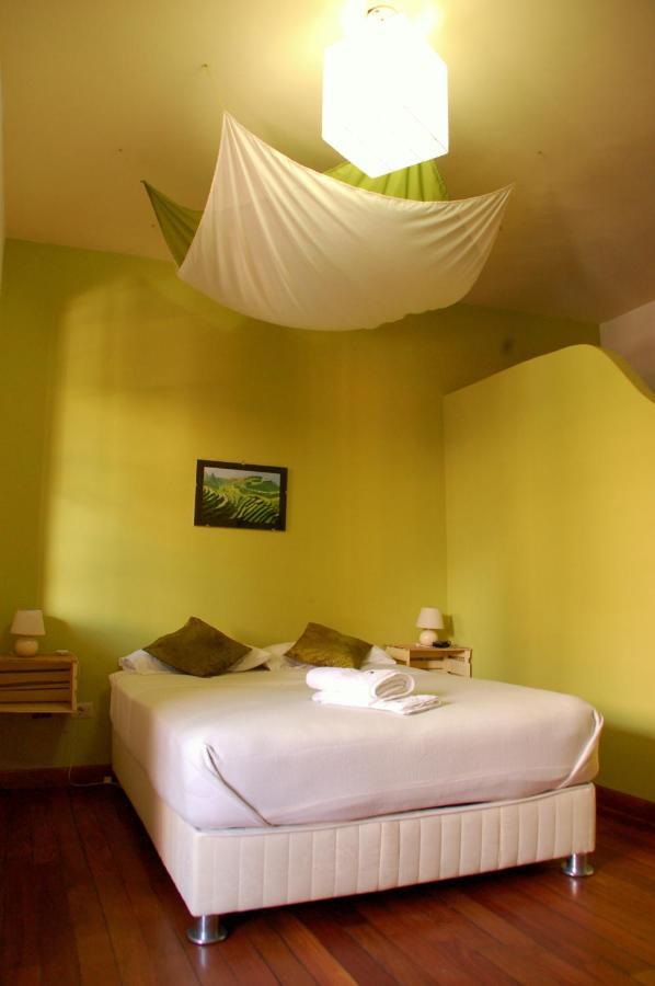 Viavia Cafe Ayacucho Hotel Kamer foto